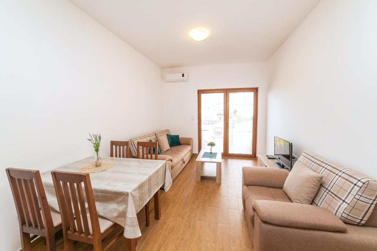 Welcome Apartments Petrovac Exterior photo